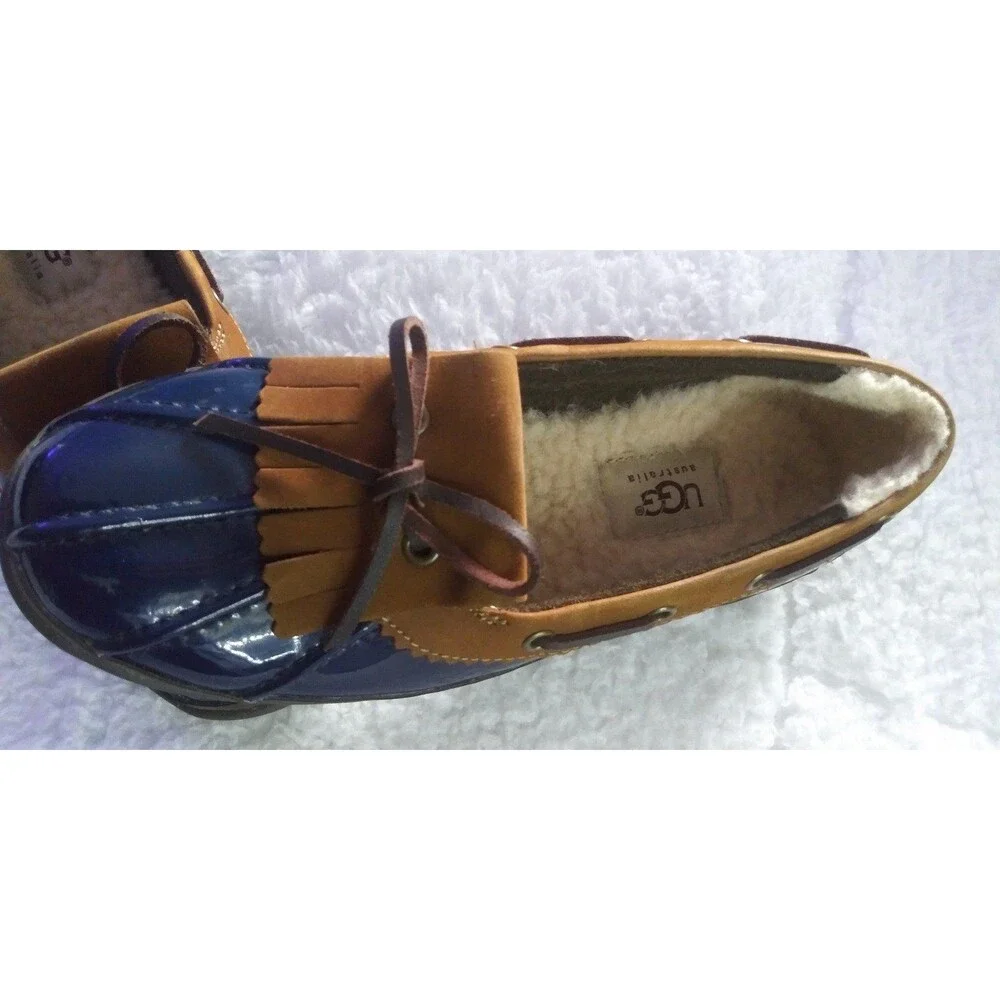 UGG rare moccasin
